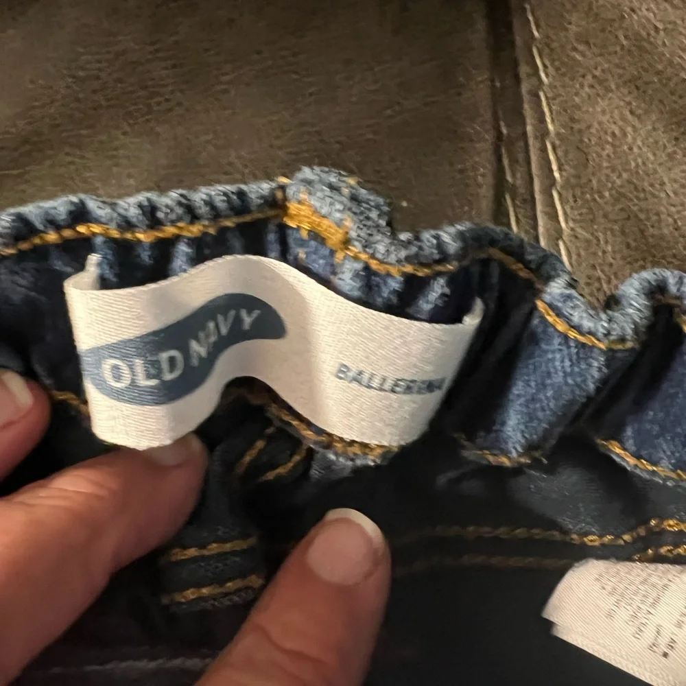 2prs of Little Girls Pants - Picture 4 of 5